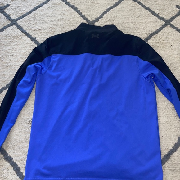 Under Armour (Large) 1/4 zip pullover - Picture 3 of 3